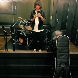 6/20(土)21:10〜森翼おひとりさま配信。